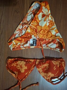 Raisins Orange Floral Halter Bikini Set Size Medium (Swi106)